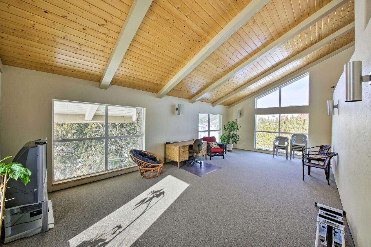 Lake Pend Oreille Condo With Porch And Mountain View! Sandpoint Esterno foto